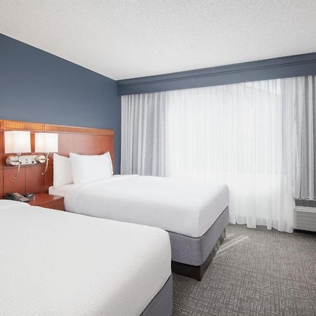 Courtyard By Marriott Augusta Hotel Exterior foto